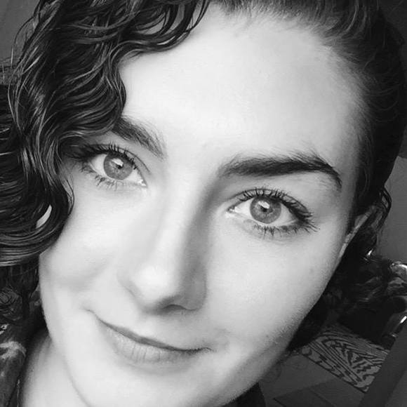 Meet your Posher, Faith - Picture 1 of 1